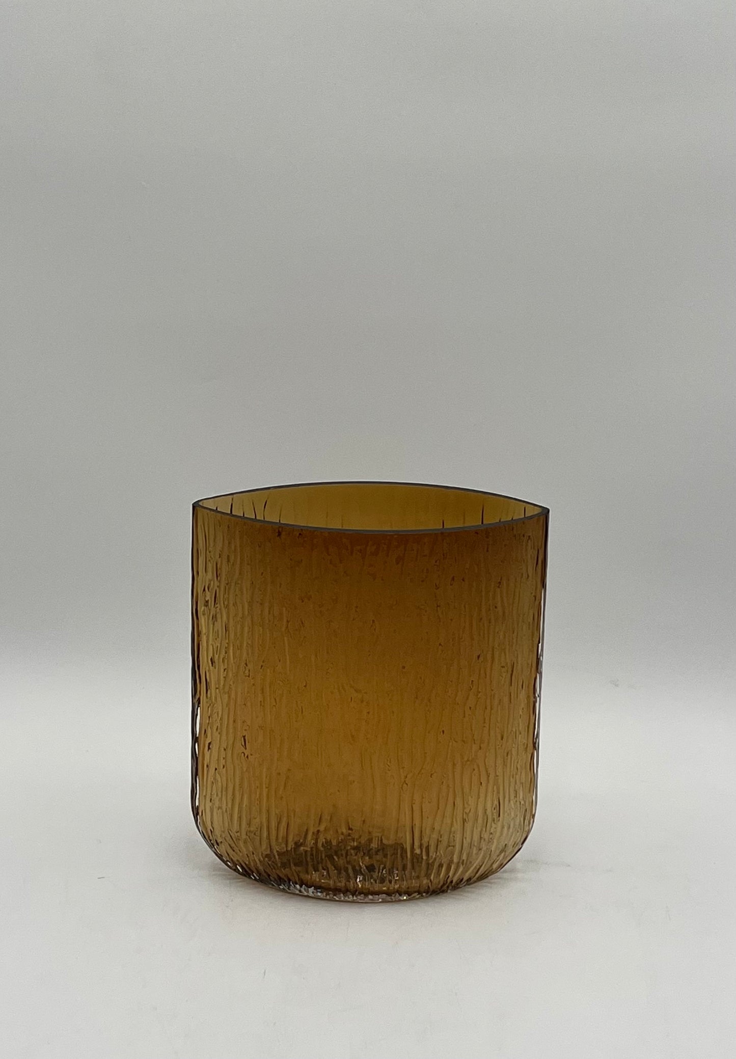 Amberwood Echo vase series sold by floralsuppliespoint1.com
