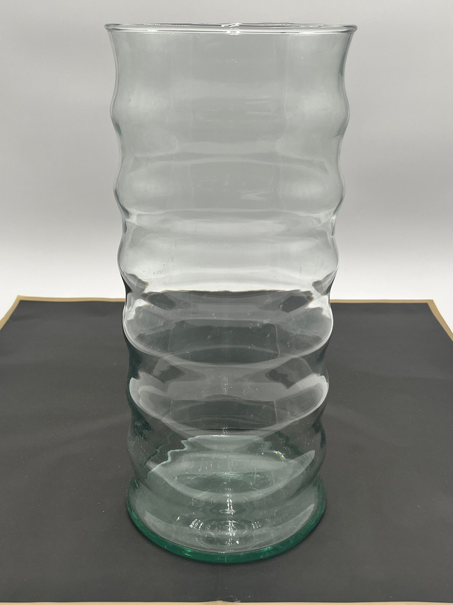 Cylinder Ribbed 14 x 6