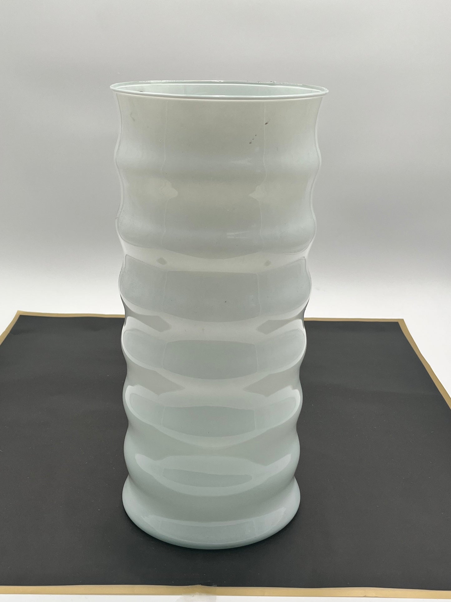 Cylinder Ribbed 14 x 6