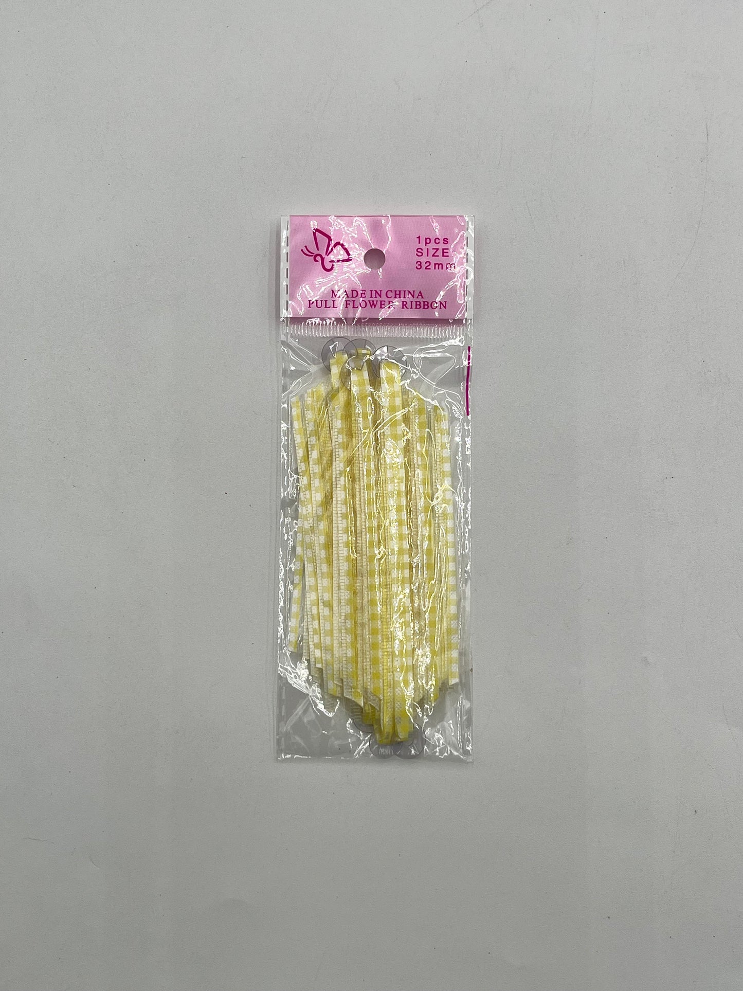 Checkered Pull Ribbon Collection
