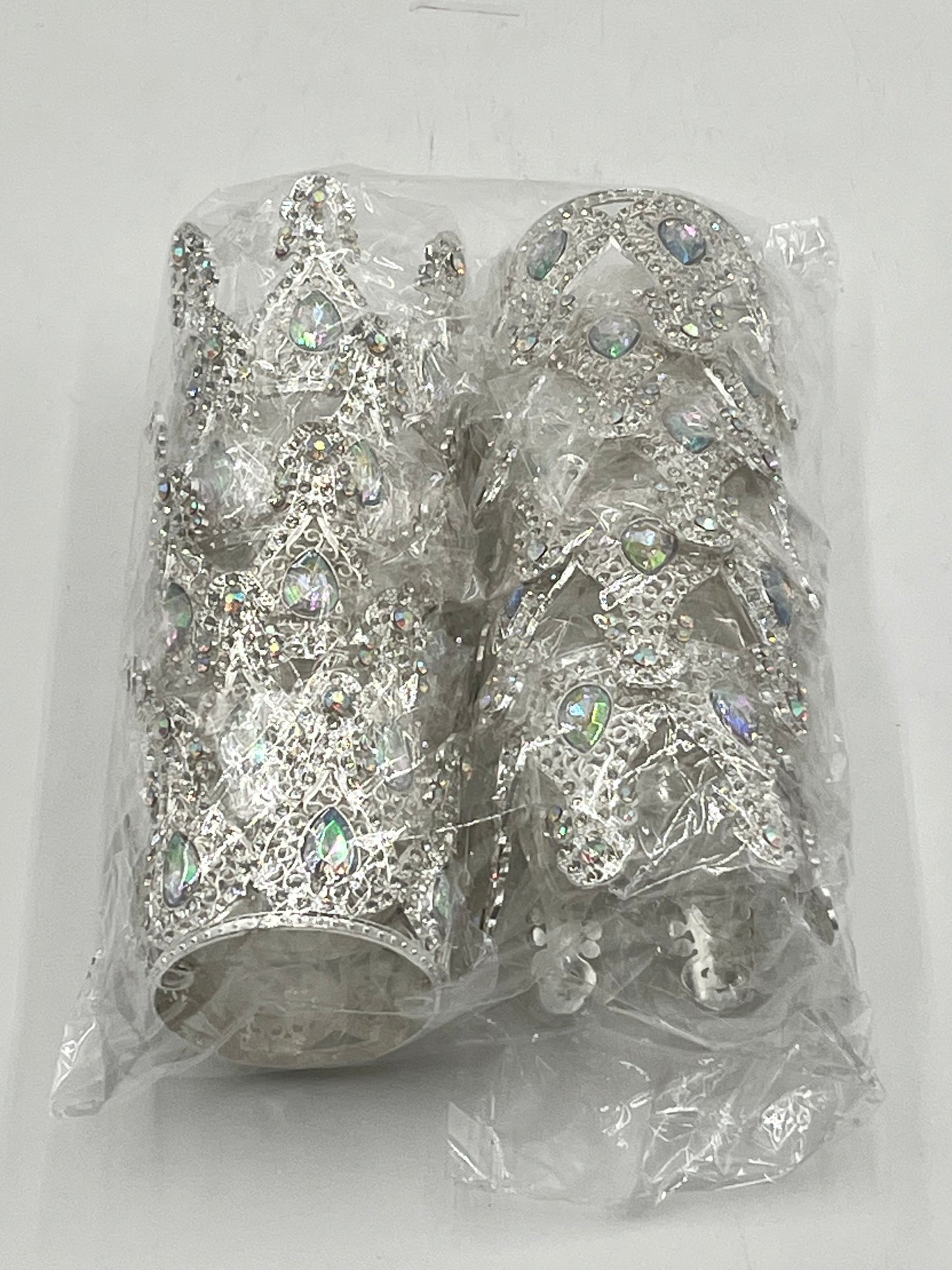 Royal teardrop jeweled mini decorative crowns in silver 10 Crowns – sold by floralsuppliespoint1.com