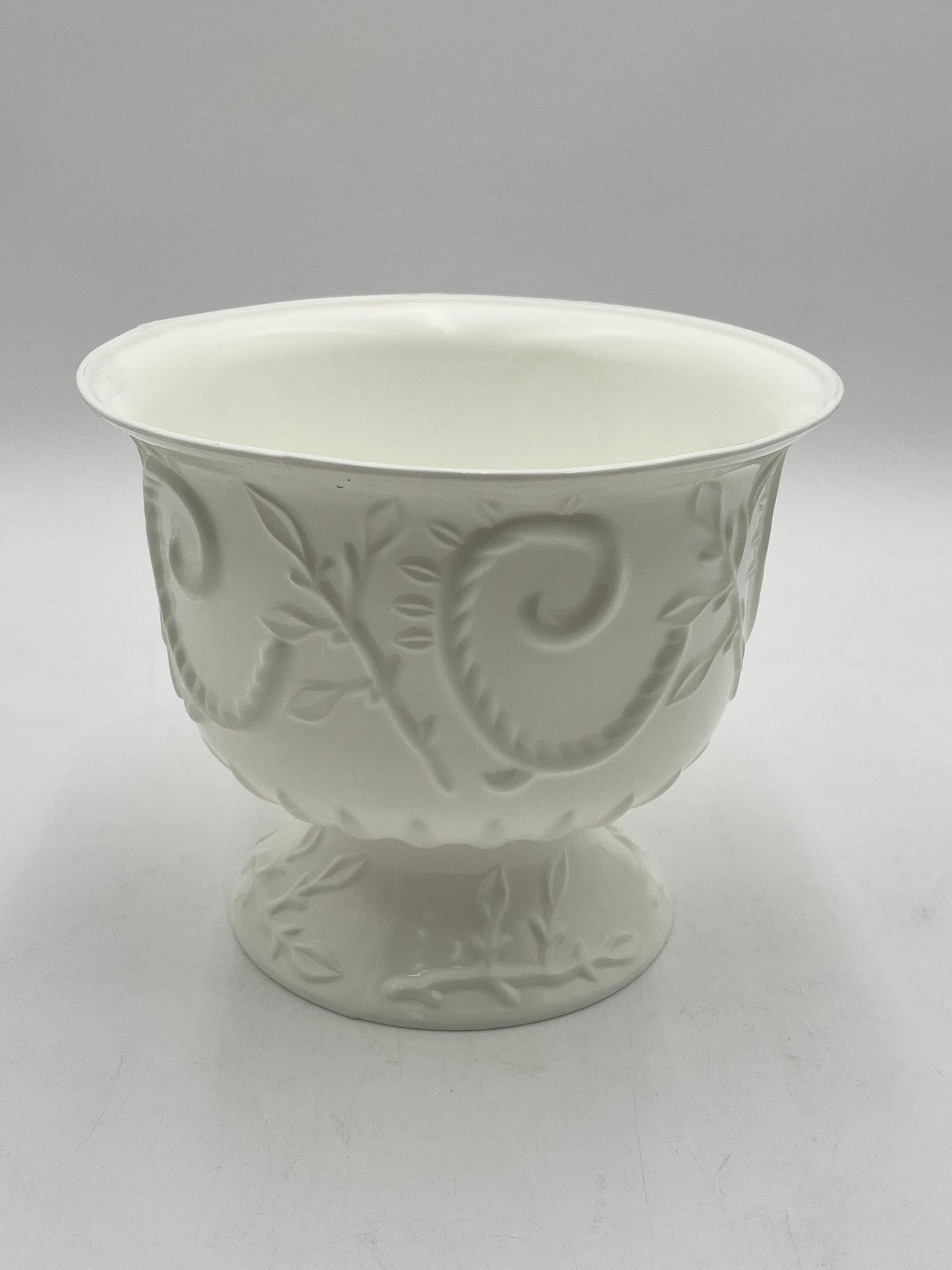 White Empress Urn large. Elegant scrollwork pedestal urns for floral designs, décor, centerpieces or events- sold by floralsuppliespoint1.com