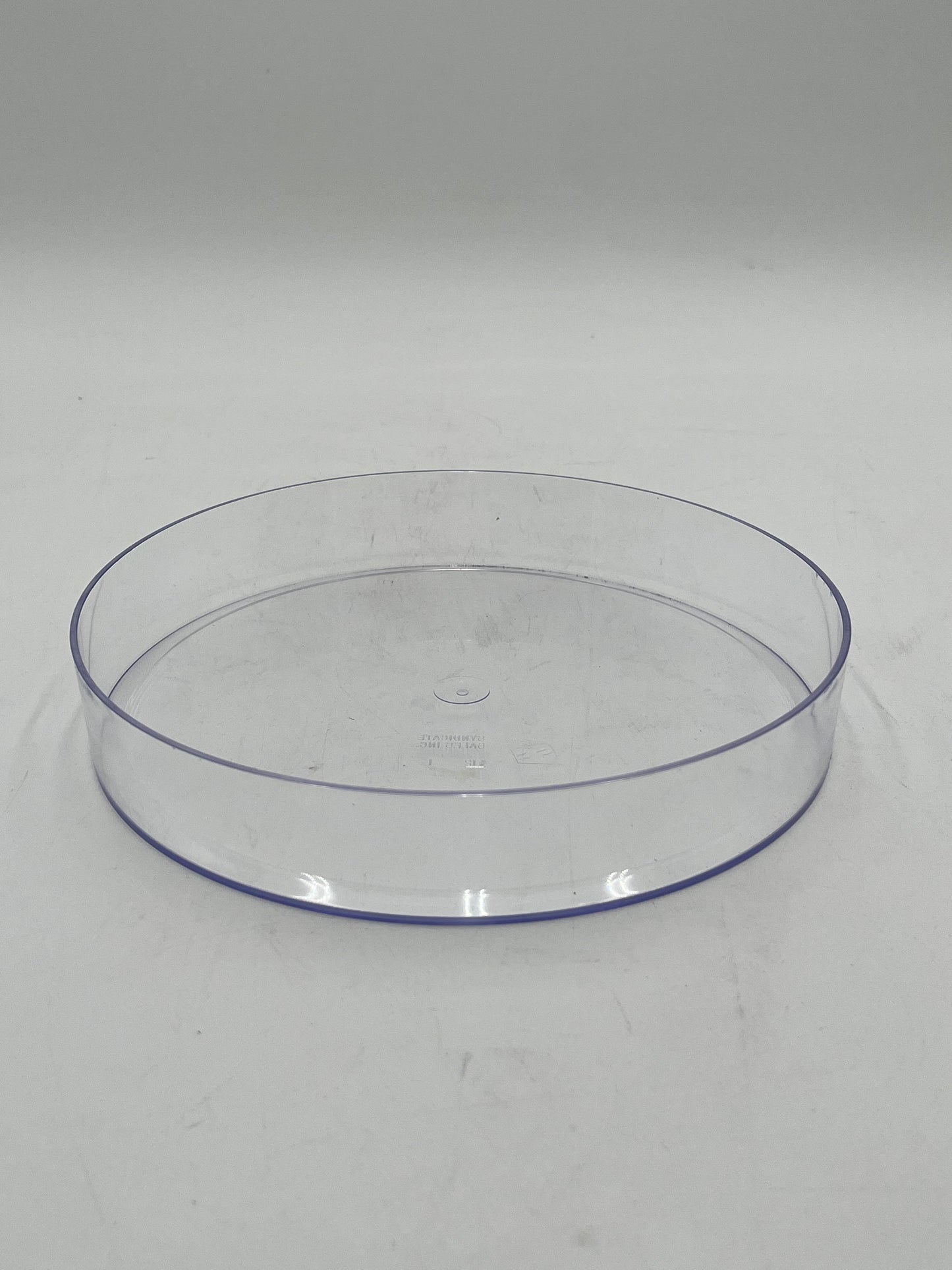 9”clear round floral tray,1.5” deep. Perfect for foam-based fresh or artificial flowers. Durable, stylish and ideal for events. Sold by floralsuppliespoint1.com