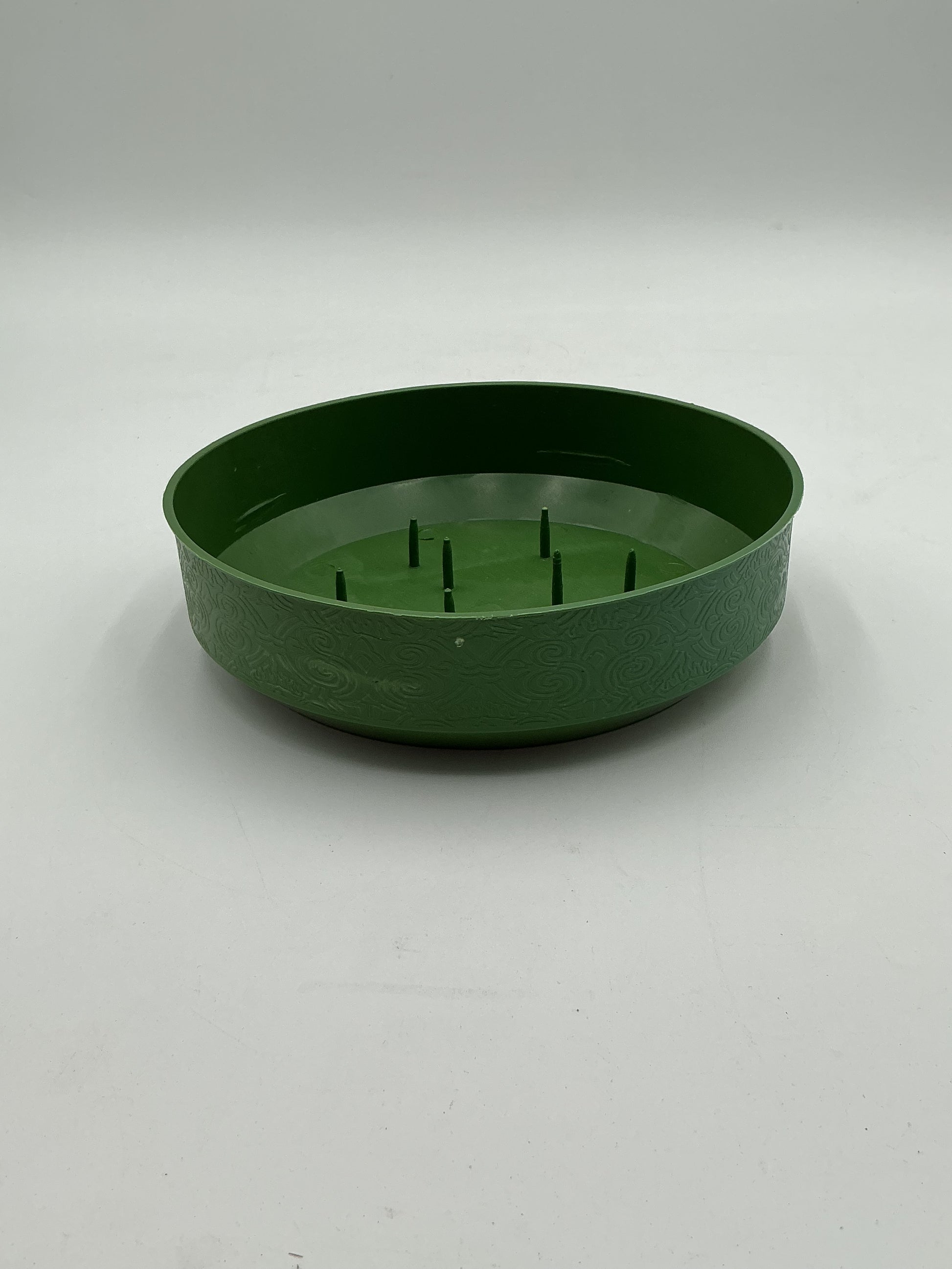 Floral base Round 8” with 2” deep to hold floral foam securely. Ideal for fresh or artificial flower arrangements. Sold by floralsuppliespoint1.com for $4.99