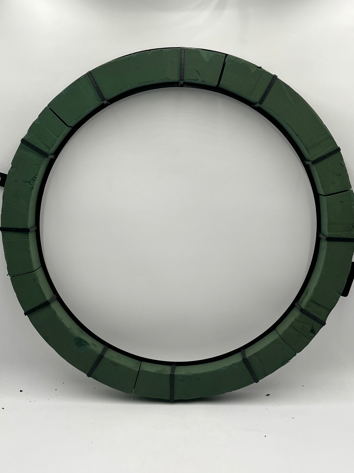 Floral Foam O Wreaths in open center & solid designs perfect for fresh or silk arrangements. Professional quality for florists & DIY by floralsuppliespoint1.com