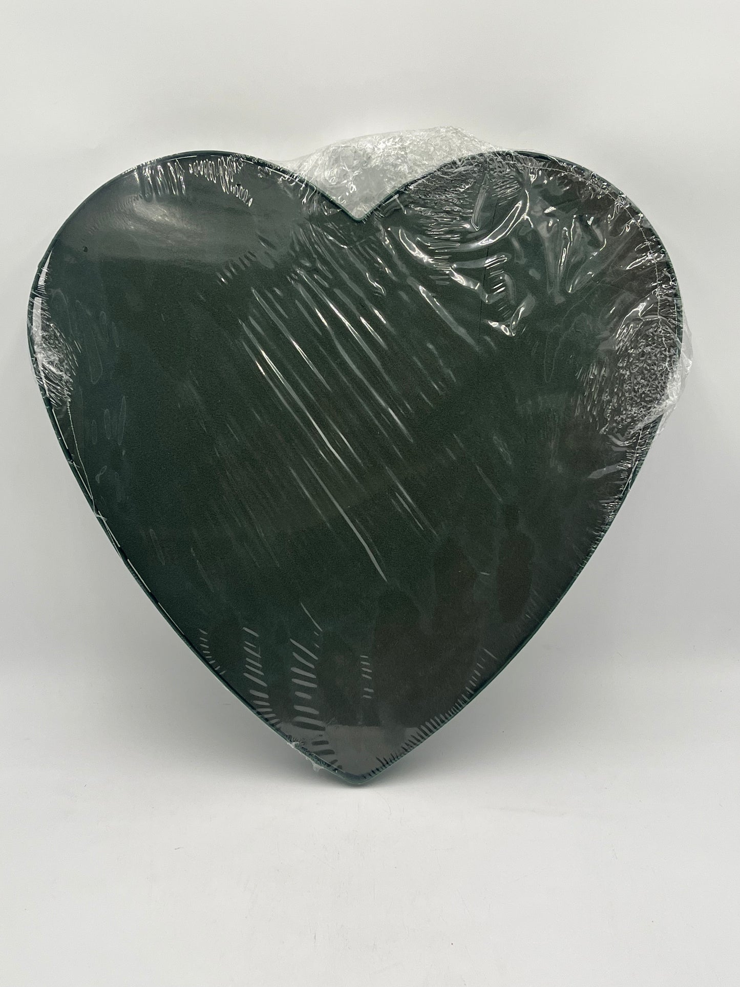 X-Large Floral Foam Heart Wreaths – Solid & Open Center, 18"x18"