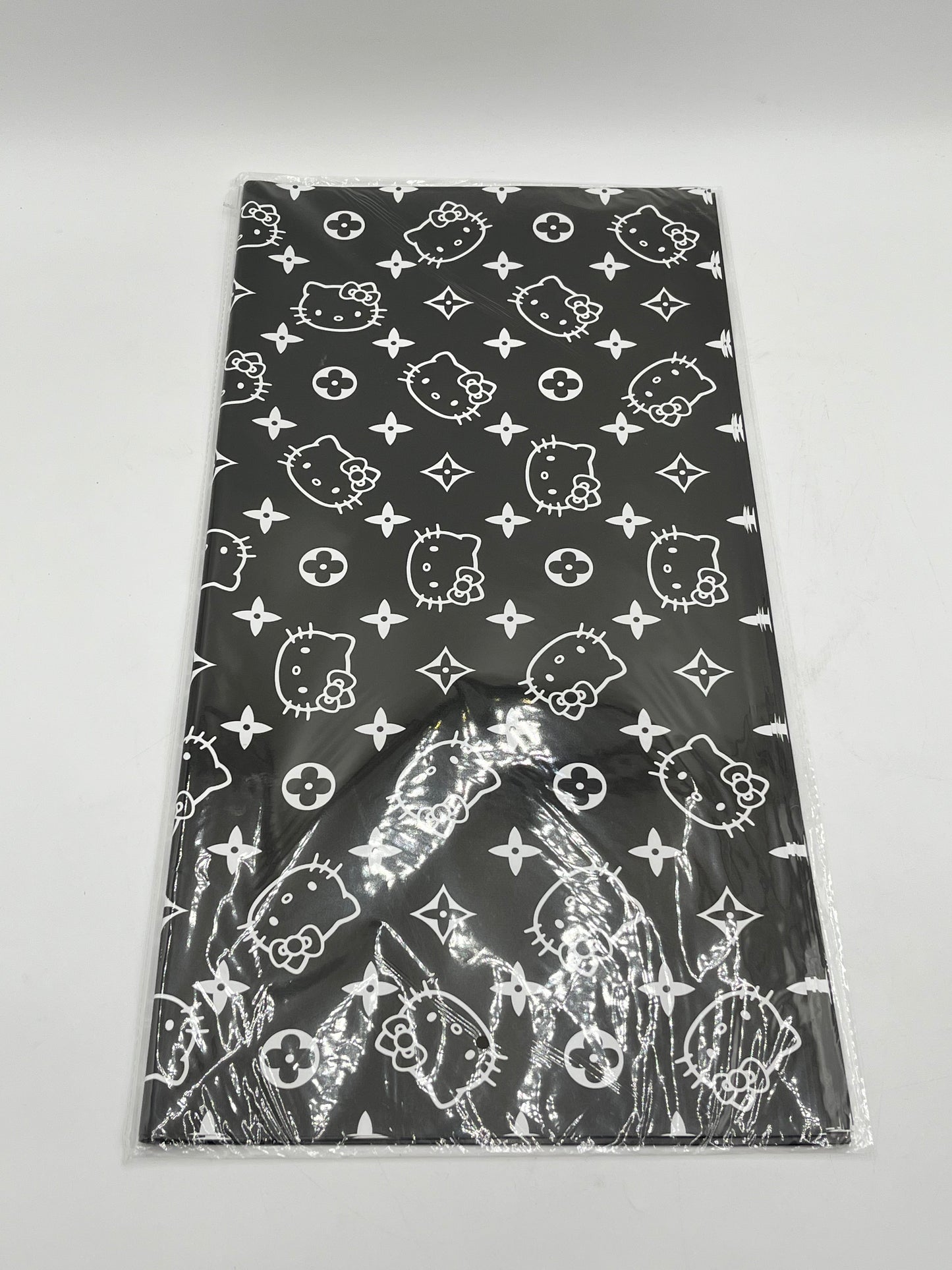 Hello Kitty Solid Wrapping Paper