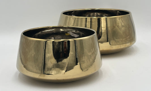 LustreGlow collection ceramic vessels with a sleek gold finish. Modern luxury bowls perfect for floral arrangements sold by floralsuppliespoint1.com